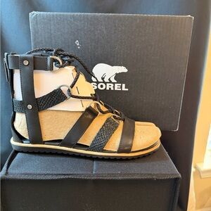 Sorel Ella Lace Up Gladiator Sandal. Black. BNIB. Size 7.5